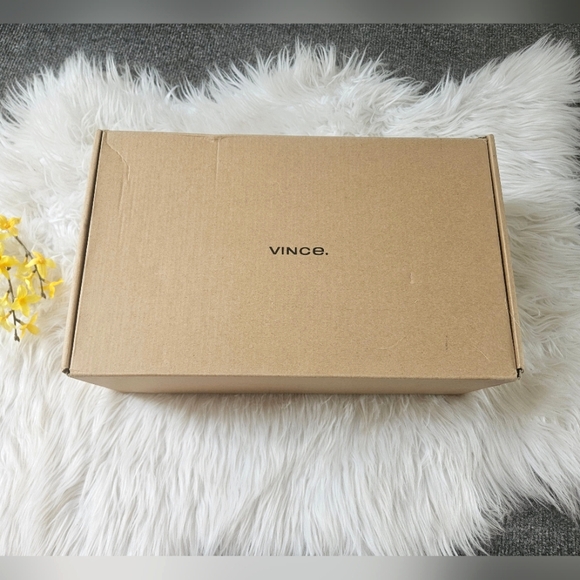 NIB VINCE 'Decker' Shearling-lined Suede Clog, 10.5 - Picture 3 of 12